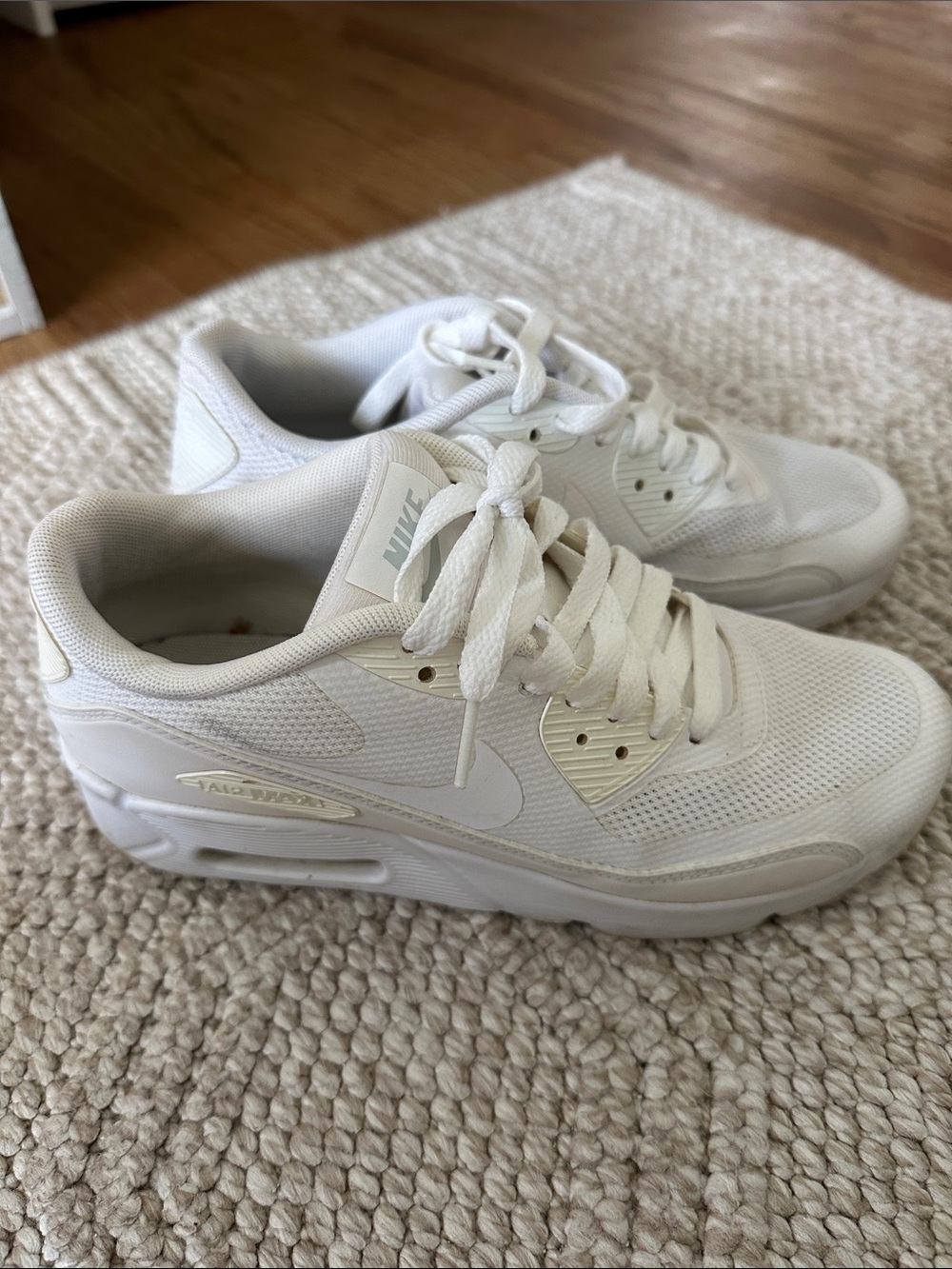 Nike Women's White Low-Top Air Max Sneakers